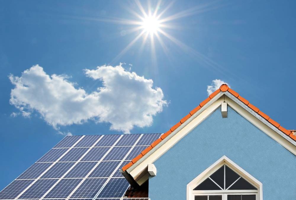 do solar panels work on cloudy days