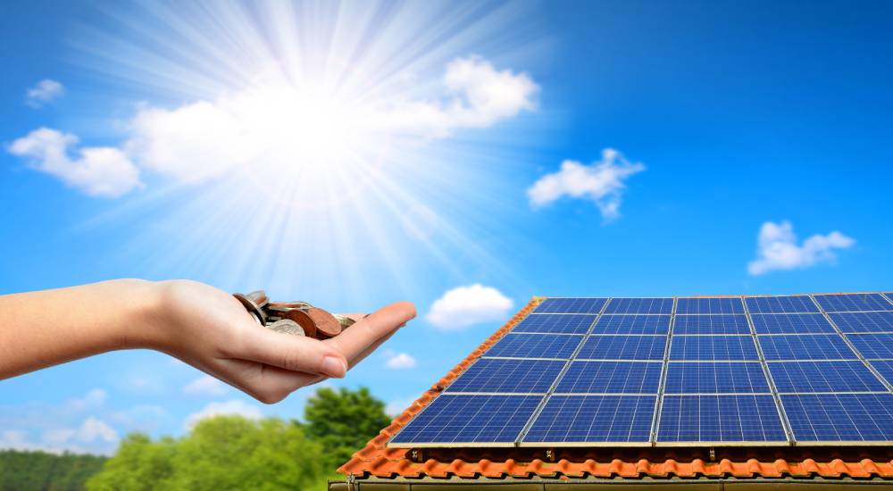 how much do solar panels save on electricity bills
